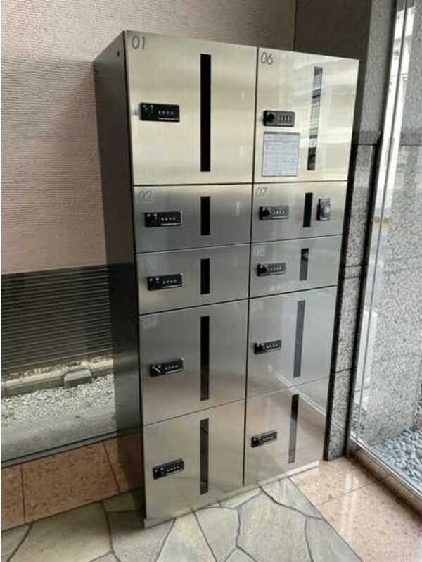 建物設備(便利な宅配ボックス完備♪)