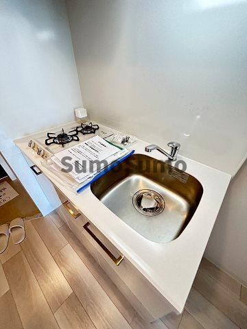 物件内観写真16　(コンパクトなキッチンで掃除もラクラク)