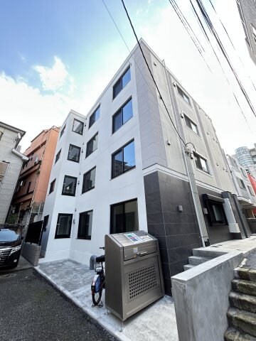 エルファーロ恵比寿の物件外観写真