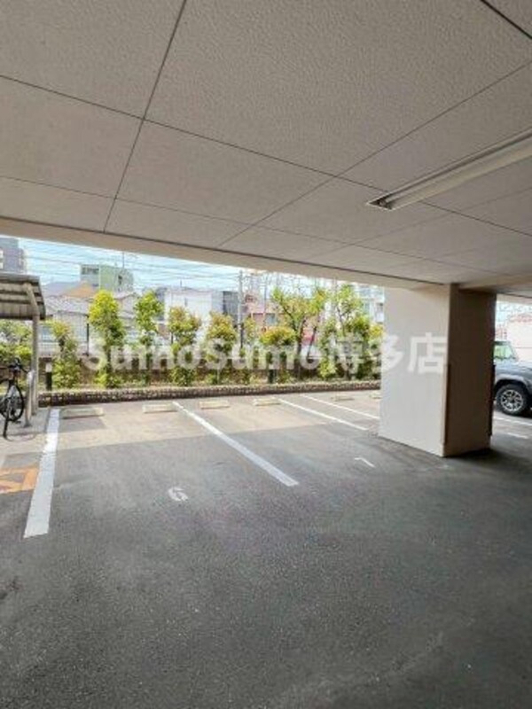 駐車場(駐車場があります)