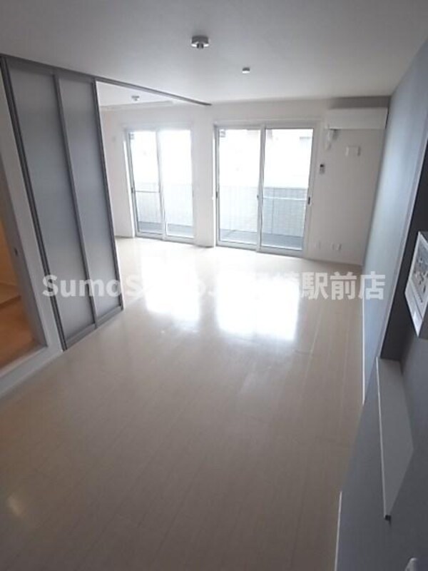 居室(使いやすい居間です)