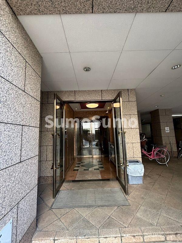 物件外観写真2　(エントランスです)