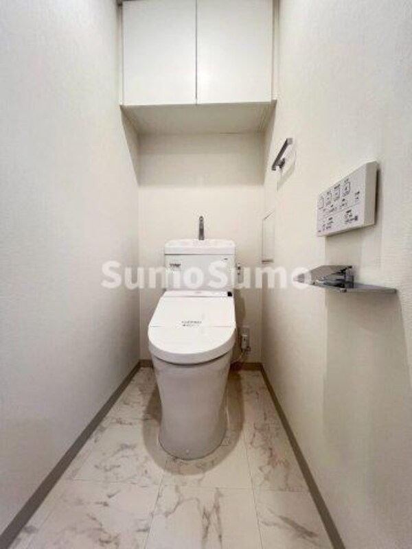 トイレ(シンプルで使いやすいトイレです)