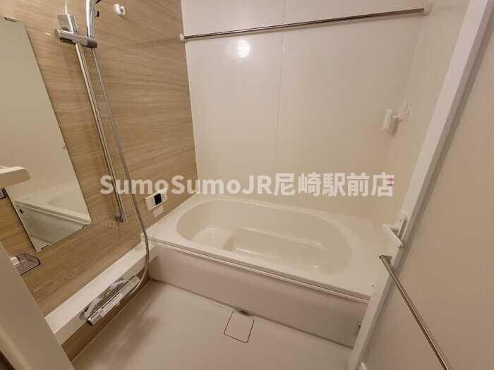 物件内観写真8　(お風呂です)