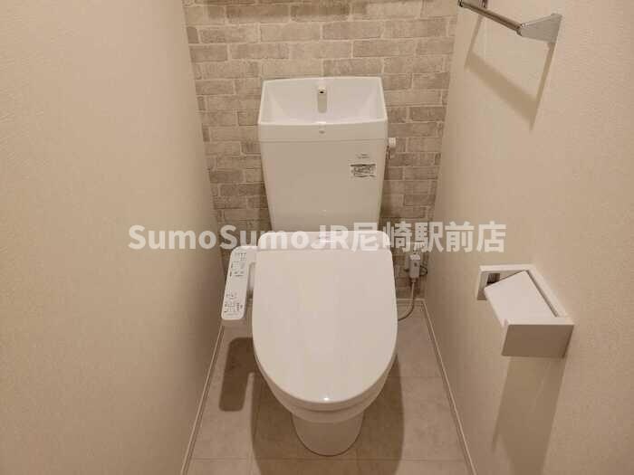 物件内観写真12　(コンパクトで使いやすいトイレです)