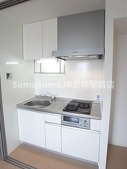 物件内観写真5　(お料理しやすいキッチンです)