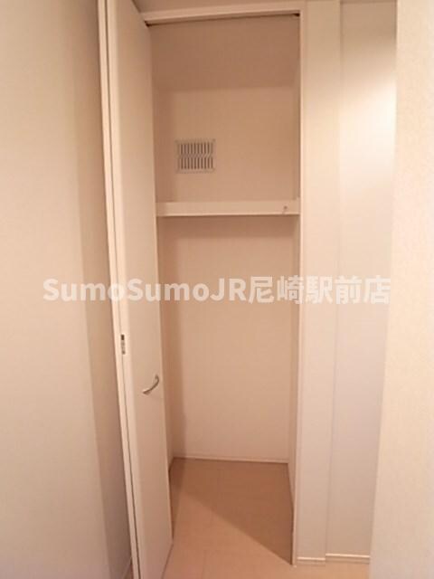 物件内観写真13　(収納のためのスペースです)