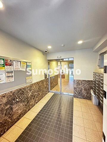 物件外観写真3　(建物の内部です)