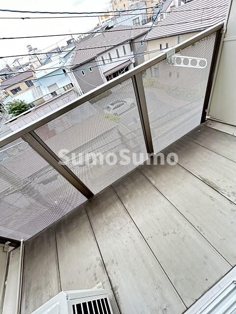 物件内観写真8　(バルコニーがあります)