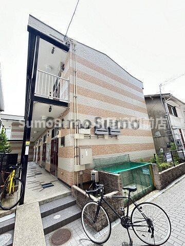 物件外観写真2　(おしゃれな外観です)