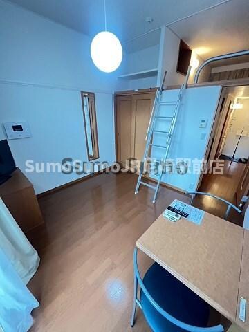 物件内観写真5　(使いやすいリビングです)