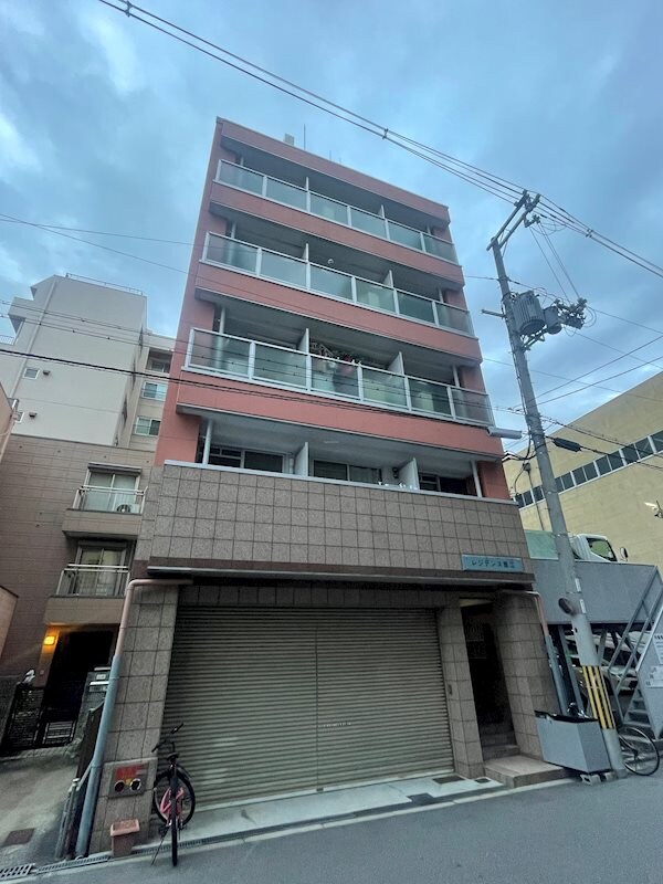 物件外観写真1　(建物外観を気になさる方へ、見た目の良い物件です)