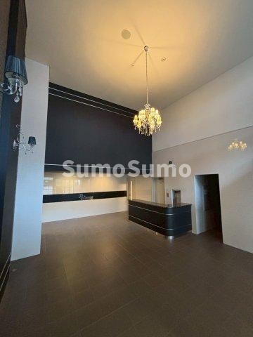 物件外観写真3　(ロビーです)