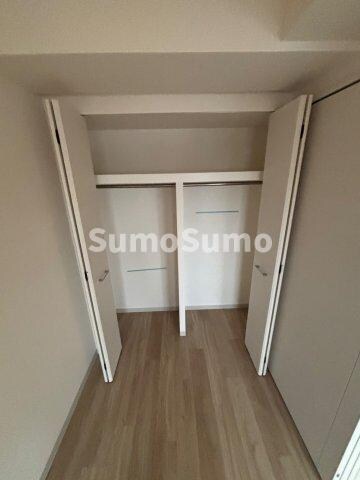 物件内観写真12　(収納スペース豊富です)