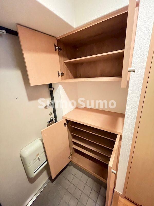 収納(たっぷりとした収納スペースです)