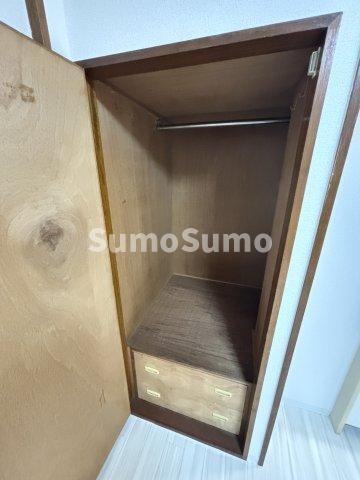 物件内観写真12　(収納のためのスペースです)