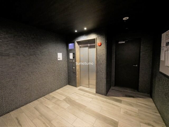 物件外観写真4　(ロビーです)