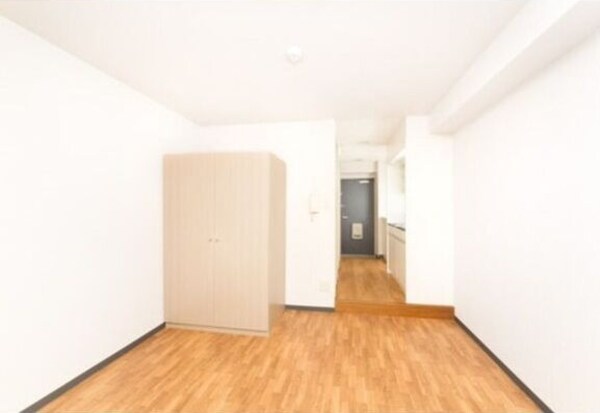 居室(使いやすい居間です)