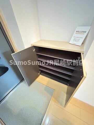 物件内観写真15　(こまごまとしたものを収納できそうですね)