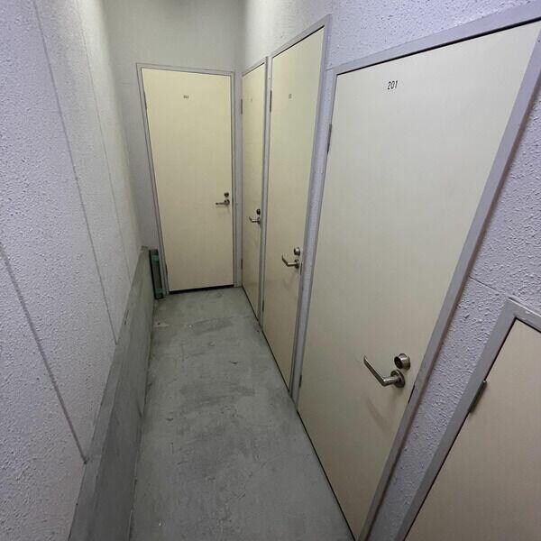 物件外観写真4　( )