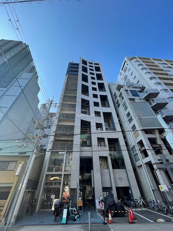 物件外観写真1　(外観もきれいです)