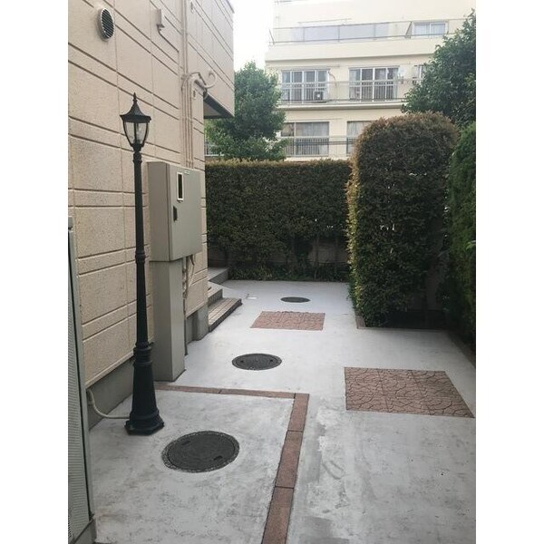 エントランス(オートロック内 )