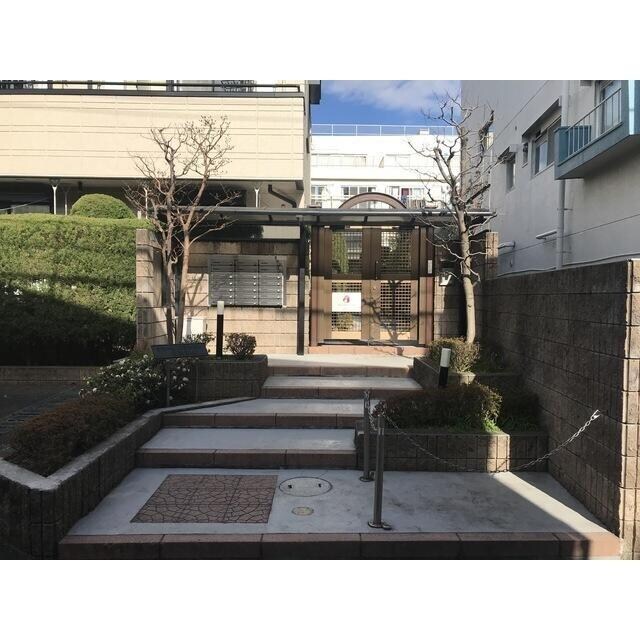 物件内観写真9　(オートロック（手動ドア）、メ… )