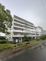 落ち着いた雰囲気の外観です