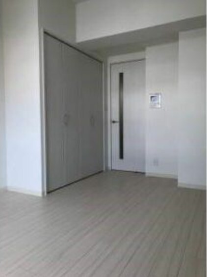 物件内観写真5　(おしゃれな居間です)