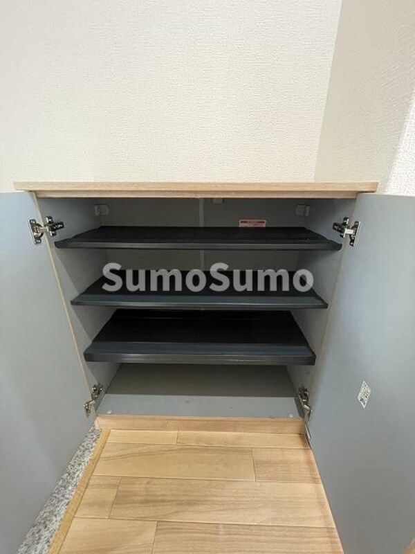 収納(便利な収納スペースです)