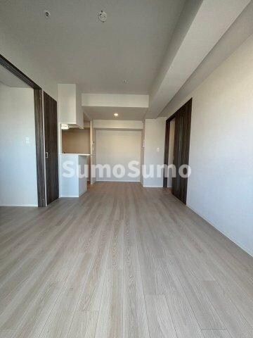 物件内観写真6　(リビングです)