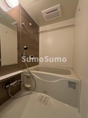 物件内観写真9　(コンパクトで使いやすいお風呂です)