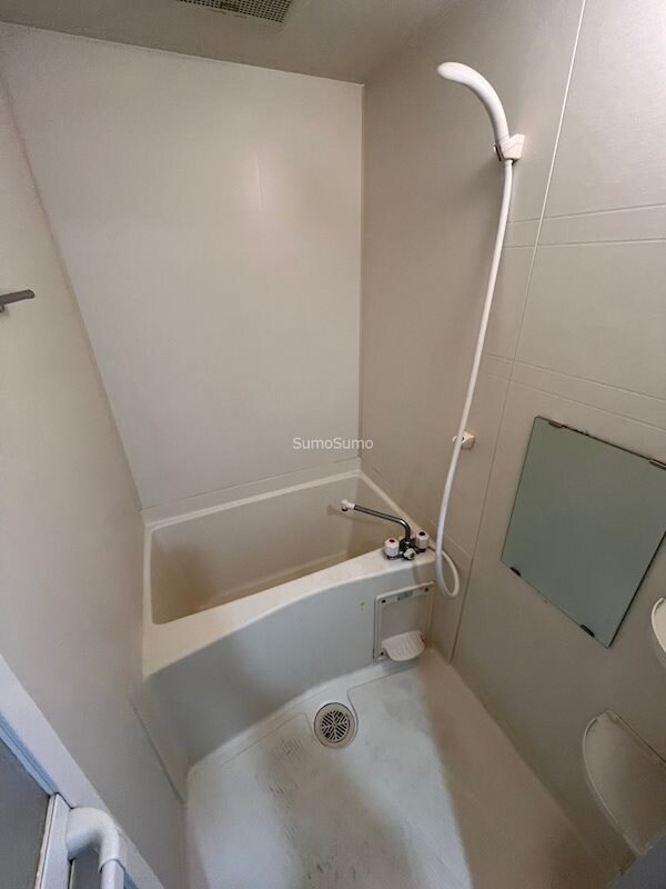 浴室(日々の暮らしに欠かせないお風呂です)