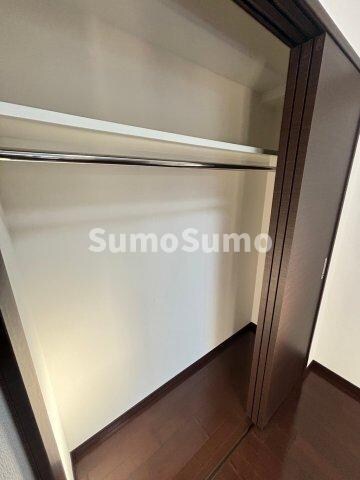 物件内観写真8　(専用の収納スペースです)