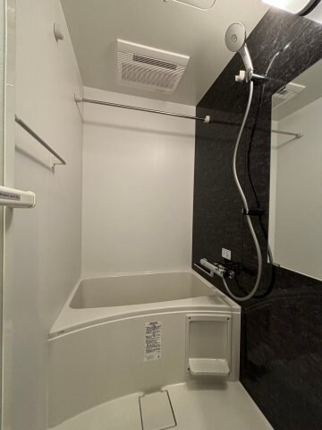 物件内観写真8　(お風呂で日々の疲れを落としましょう)