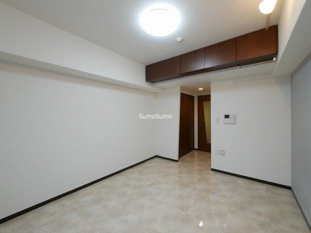 物件内観写真6　(使いやすいリビングです)