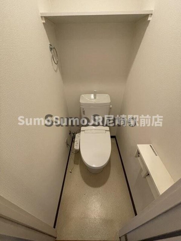 トイレ(シンプルで使いやすいトイレです)