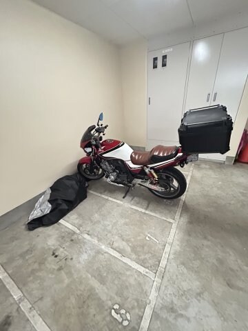 物件外観写真5　(駐車場完備です)