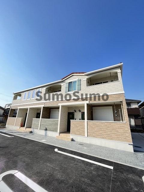 物件外観写真1　(建物外観を気になさる方へ、見た目の良い物件です)