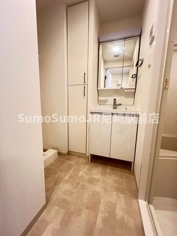 物件内観写真17　(スペースが確保できる洗面所です)