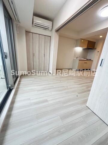 物件内観写真20　(ゆったり過ごせる居間です)