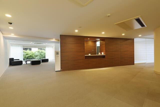 物件外観写真3　(2018年3月撮影 )