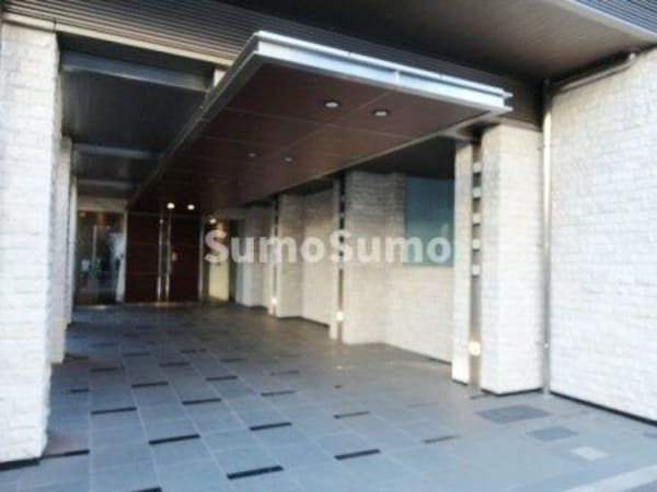 エントランス(毎日通るエントランスはこのようになっています)