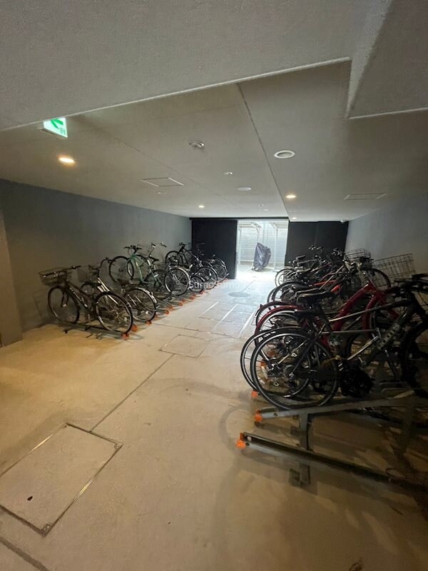 物件内観写真20　(外観もきれいです)