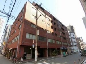 メゾンドール高麗橋外観写真