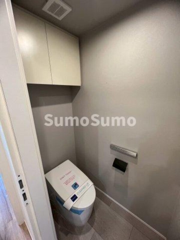 トイレ(ゆったりとした空間のトイレです)