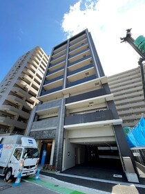 鹿児島本線 博多駅 10階建 築2年の外観写真