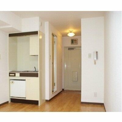 物件内観写真3　( )