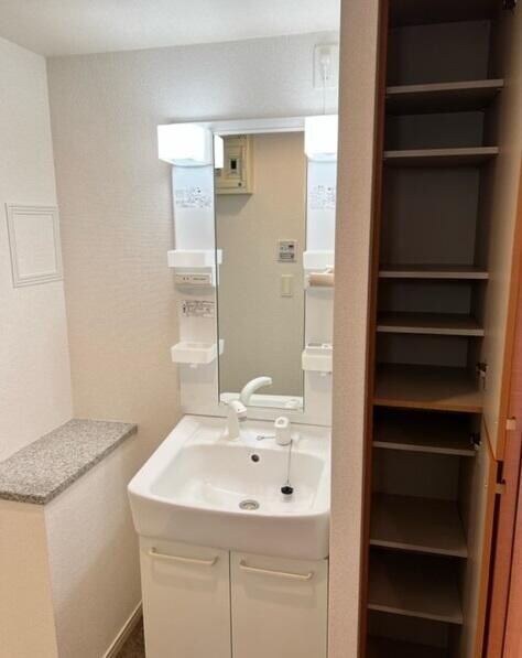 物件内観写真10　( )