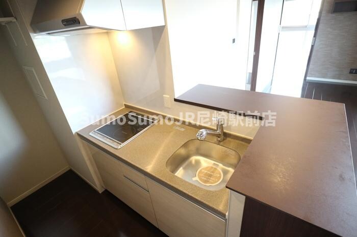 物件内観写真7　(キッチンでお料理をお楽しみください)